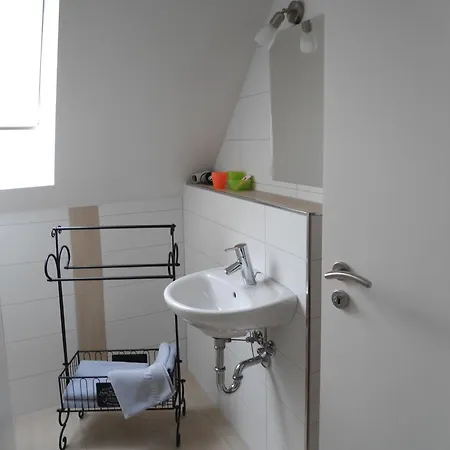 Konukevi Baumeisterhaus 3*