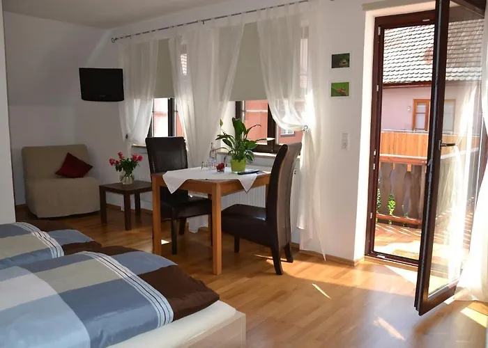 Baumeisterhaus 3*